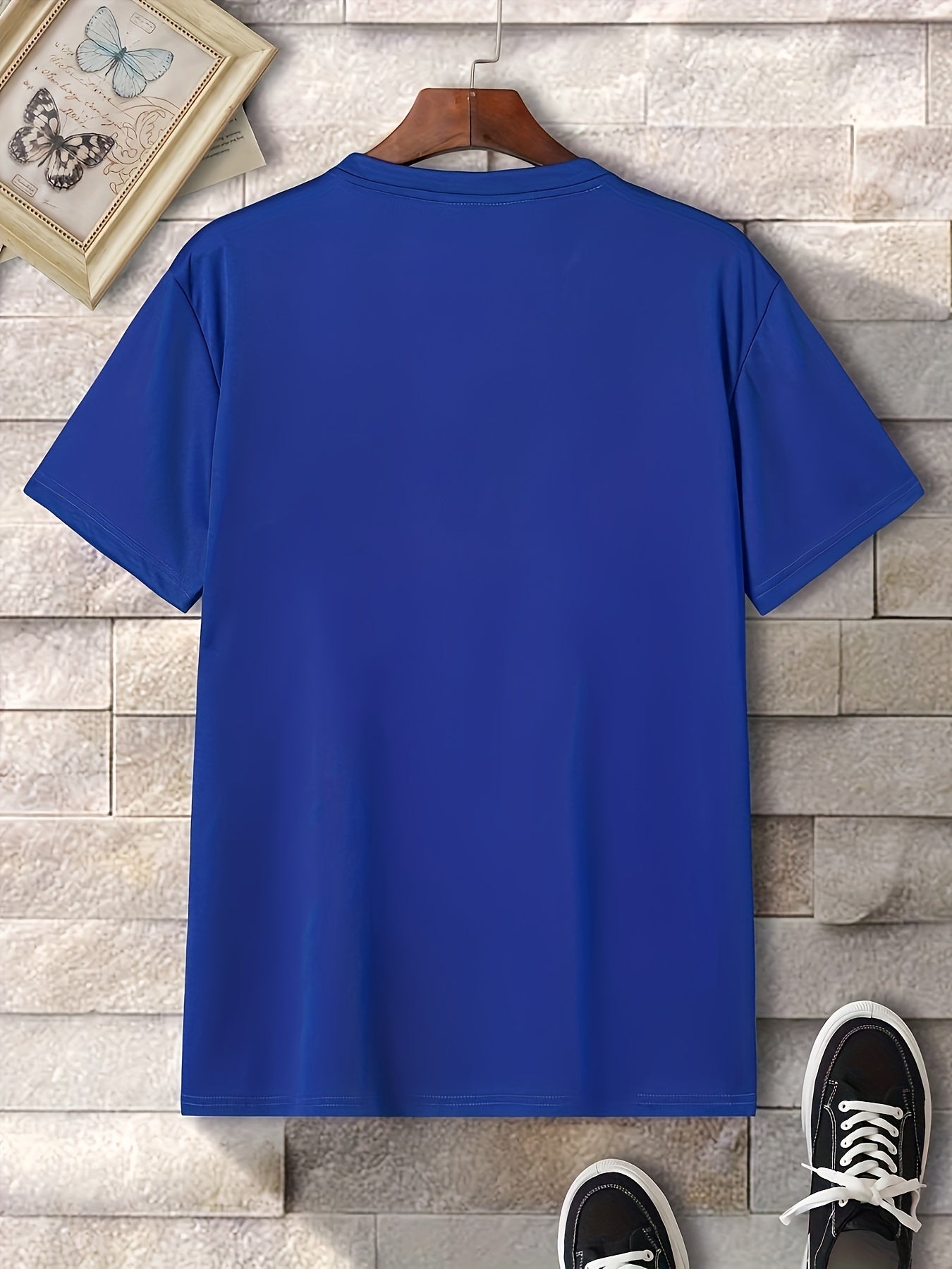 Men's Comfy Cartoon Money & Hands Graphic Design Crew Neck T-shirt