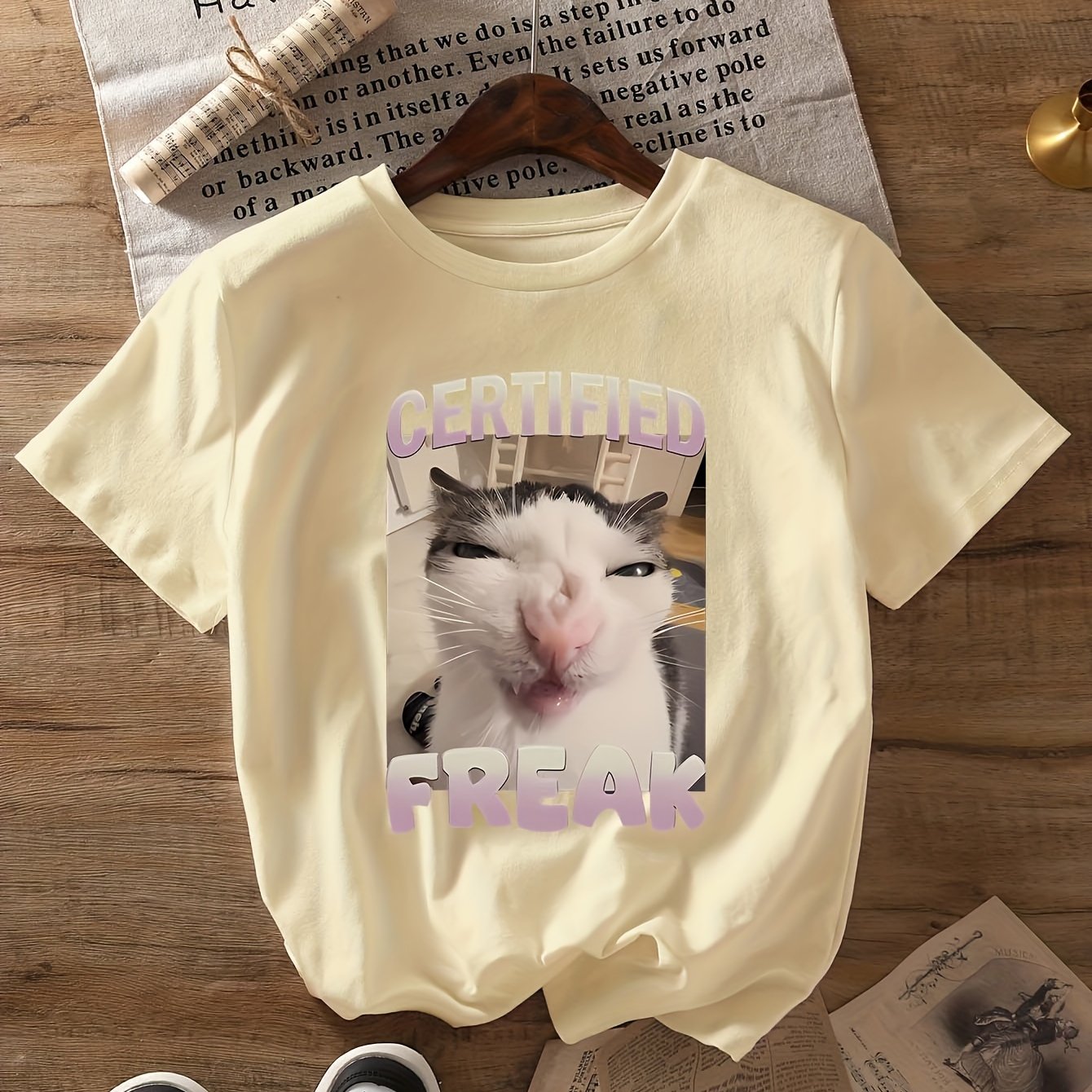 Women's Cat Graphic Tee - Casual Short Sleeve Crew Neck Top
