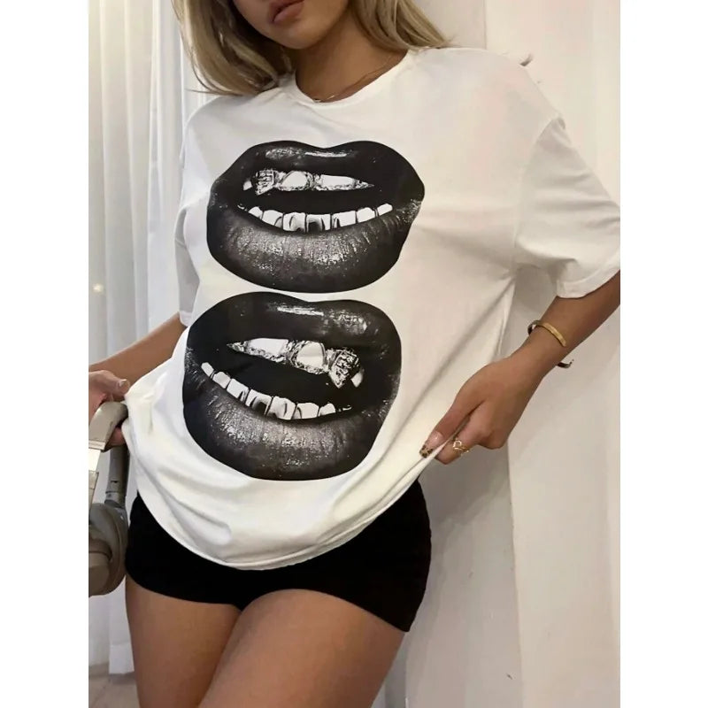 Oversized Butterfly Pattern T-shirt, Women's Black Round Neck Short Sleeve Casual Loose Comfort T-Shirt