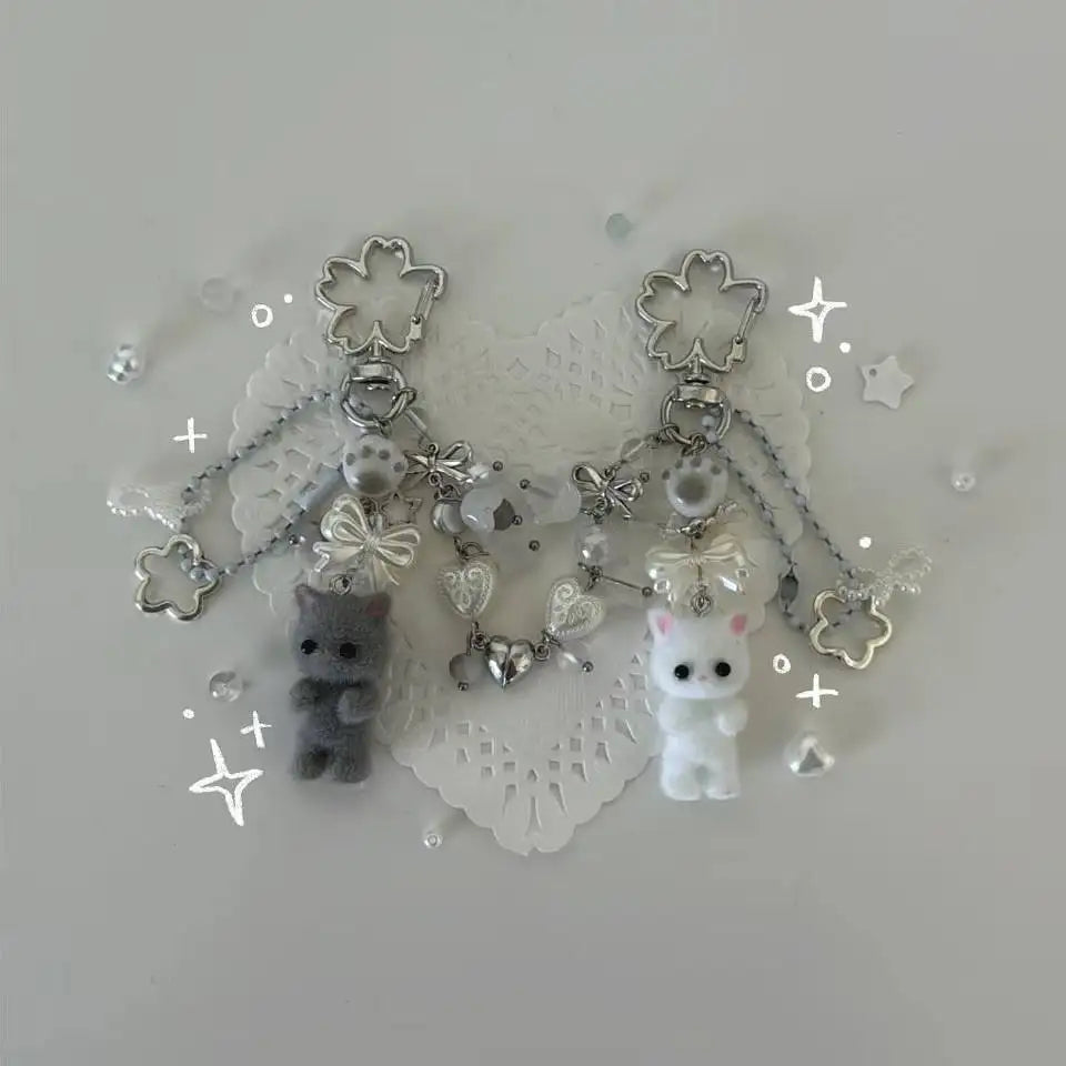 Y2K  matching cat keychains! ⬛