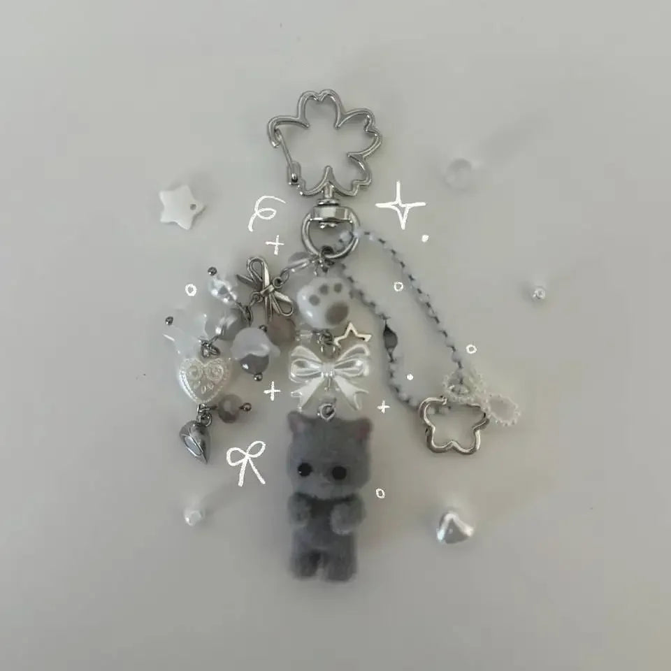 Y2K  matching cat keychains! ⬛