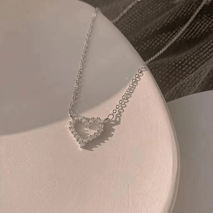1pc Sparkling Faux Diamond Heart Pendant Necklace For Men And Women -