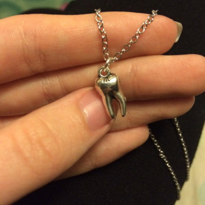 1pc Teeth Pendant Necklace