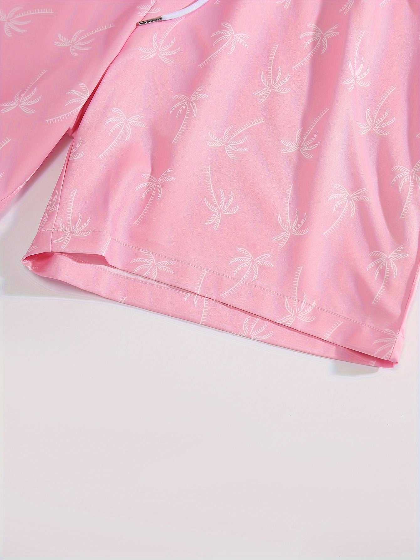 Mens Graphic T-shirt And Shorts Set - Classic Crew Neck, Vibrant Palm Tree Print, Ultra-Comfortable Fit - Stylish