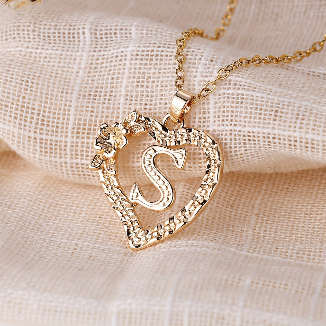 Palace Style Love Flower Letter Pendant Necklace - One 26 Letter Necklaces A-Z Capital Letter